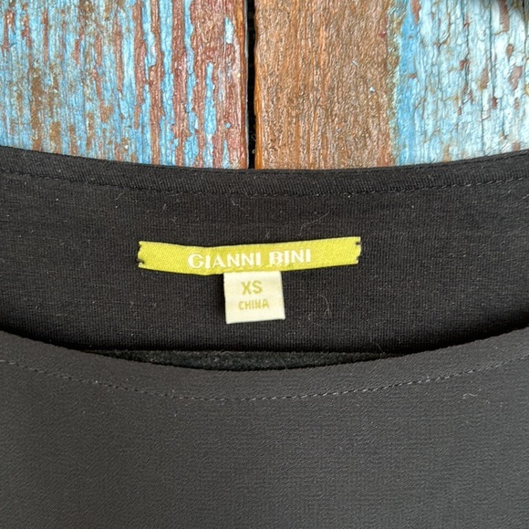 Gianni Bini Black Sheer Blouse with Studded Cuffs Size XS - Picture 4 of 6